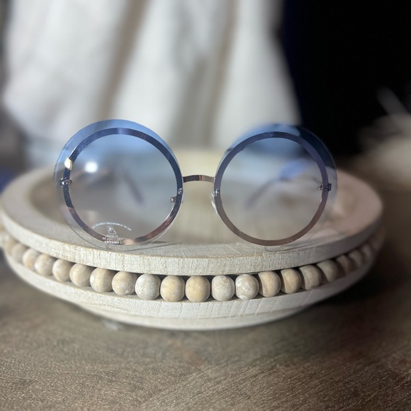 Aldo sunglasses NEVER WORN Tags in place - Picture 1 of 3